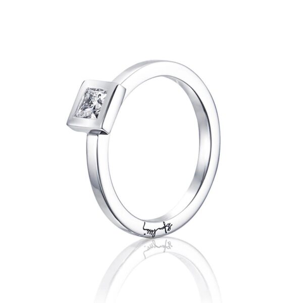 PRINCESS WEDDING THIN RING 0.30 CT