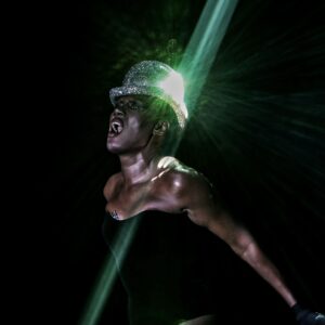 Grace Jones - Slave To The Rhythm