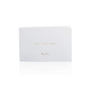 Greeting Card – Amor Vincit Omnia small.