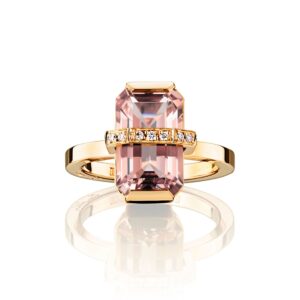 Little Bend Over Ring - Morganite